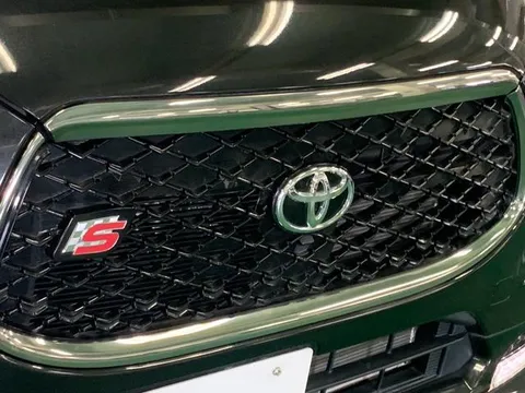 Toyota Pixis Joy