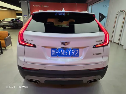 Cadillac XT4