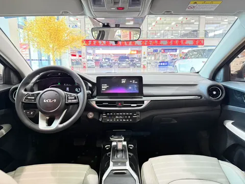 Kia Cerato (K3)