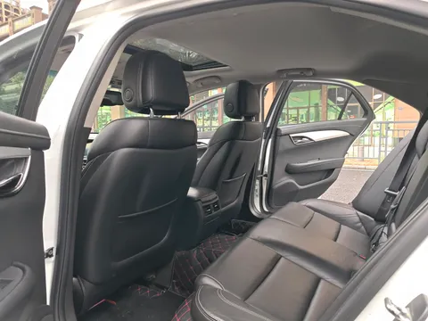 Cadillac ATS-L