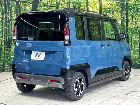 Mitsubishi Delica Mini