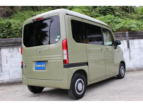 Honda N-VAN Plus Style