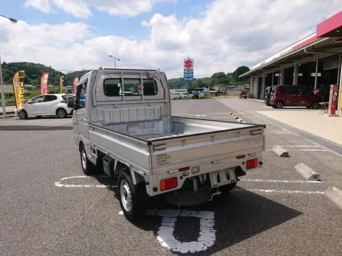 Nissan Clipper Truck