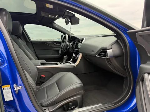 Jaguar XEL