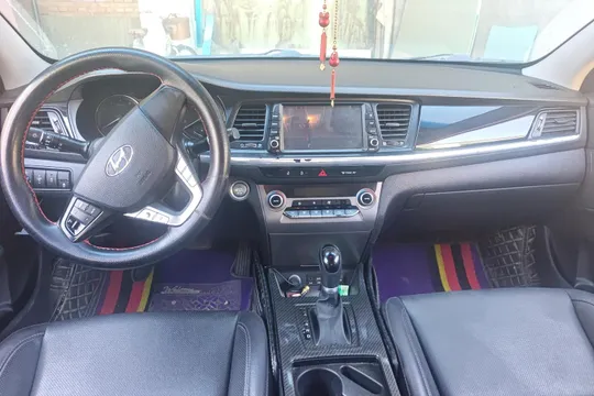 Hyundai Mistra