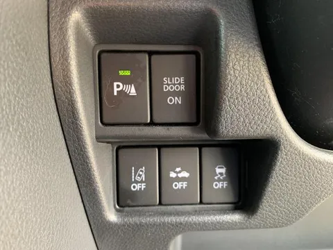 Suzuki Spacia Gear