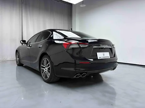 Maserati Ghibli
