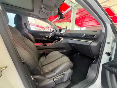 Peugeot 4008