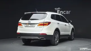 Hyundai Grand Santa Fe (Maxcruz)