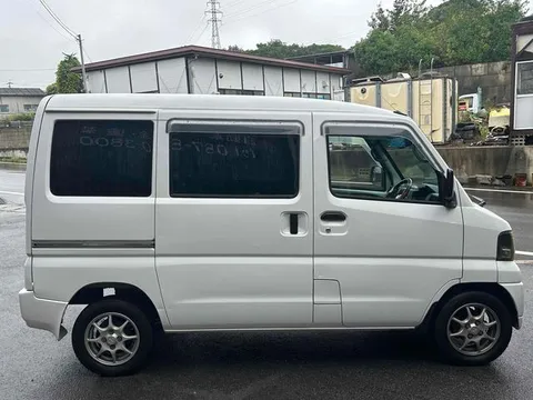 Mitsubishi Minicab Van