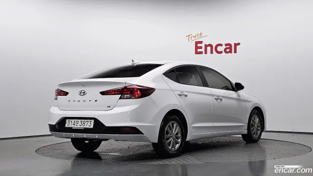 Hyundai Elantra (Avante)