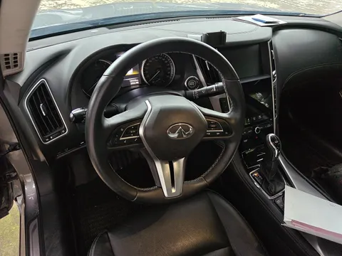 Infiniti Q50L