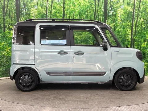 Suzuki Spacia Gear