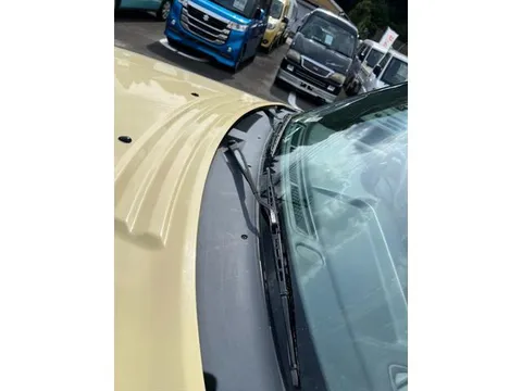 Nissan Rasheen
