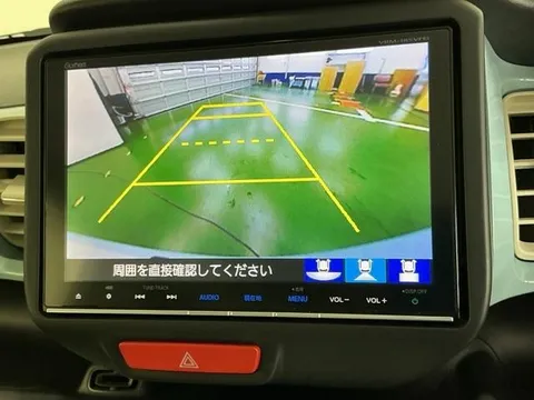 Honda N-BOX Slash