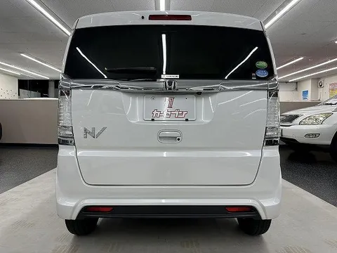 Honda N-BOX Slash