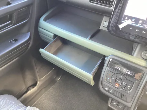 Suzuki Spacia Gear