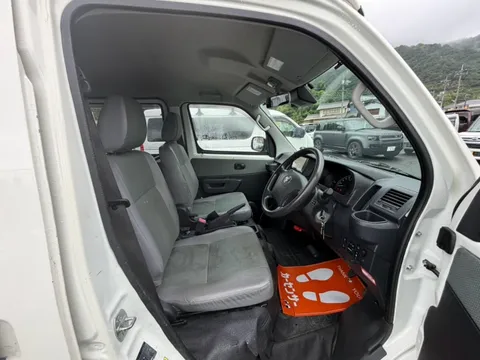 Toyota TownAce Van