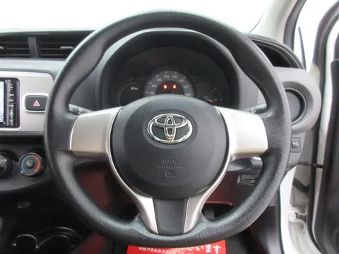 Toyota Yaris (Vitz)