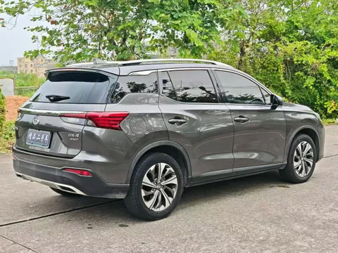 Gac GS4
