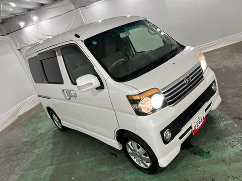 Daihatsu Atrai Wagon