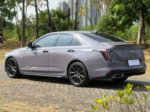 Cadillac CT4