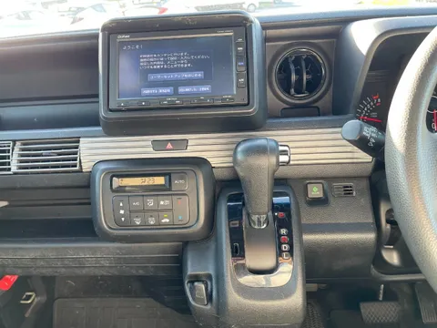 Honda N-VAN Plus Style
