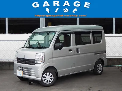 Nissan Clipper Van
