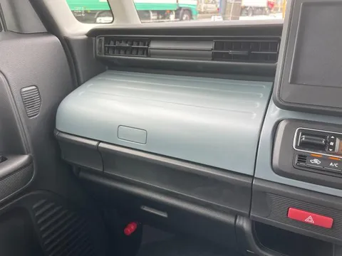 Suzuki Spacia Base