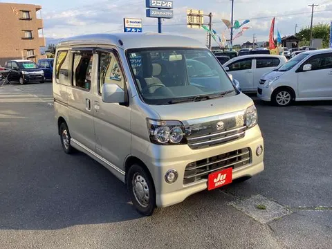 Daihatsu Atrai Wagon