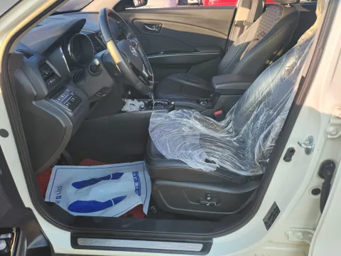 SsangYong Tivoli XLV (Tivoli Air)