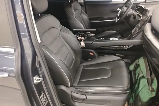 Hyundai Custo