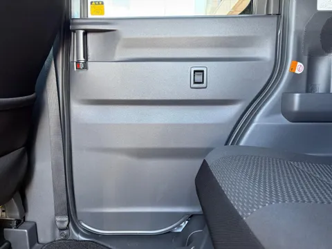 Toyota Pixis Mega