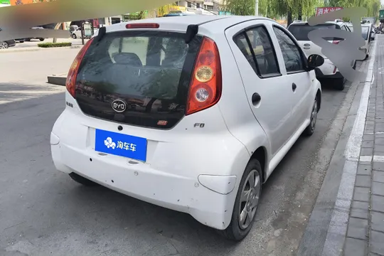 BYD F0