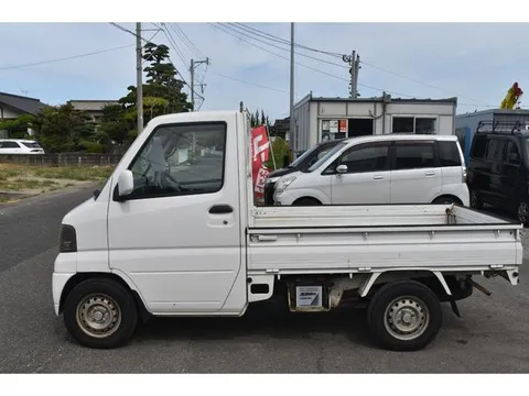 Nissan Clipper Truck