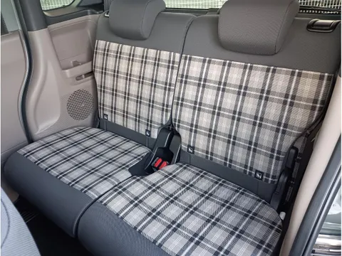 Honda N-BOX Joy