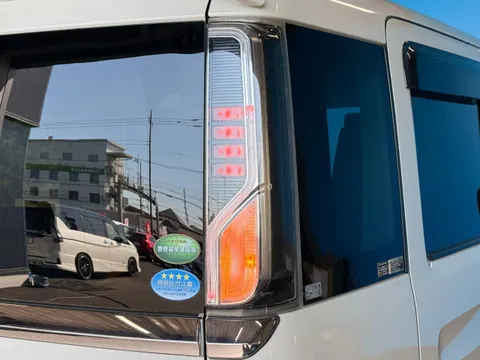 Suzuki Spacia Custom