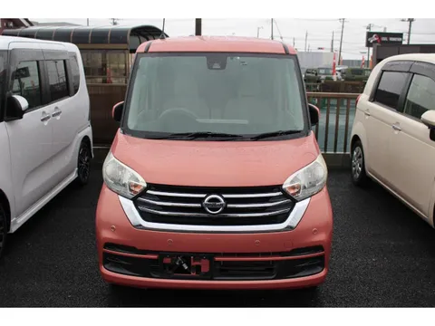 Nissan Dayz Roox
