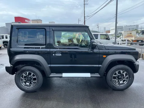 Suzuki Jimny Sierra