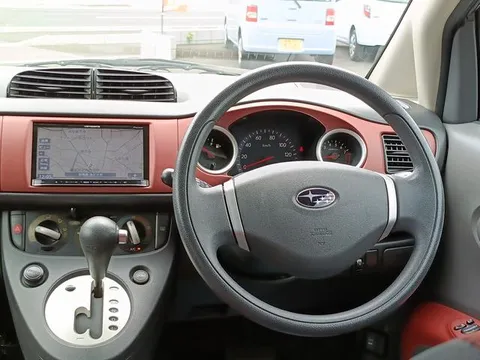 Subaru R1