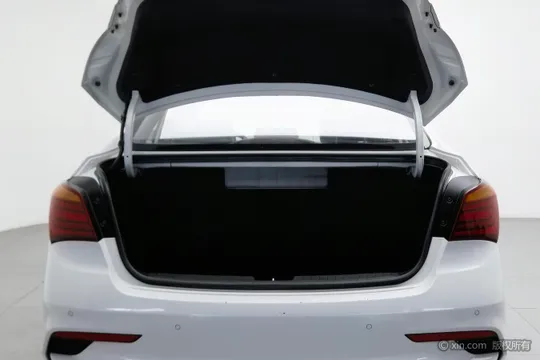 Hyundai Mistra