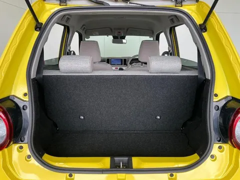 Daihatsu Mira Tocot