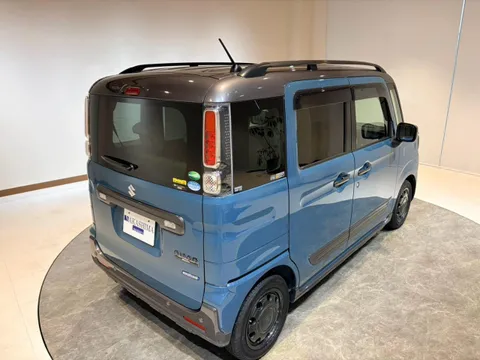Suzuki Spacia Gear