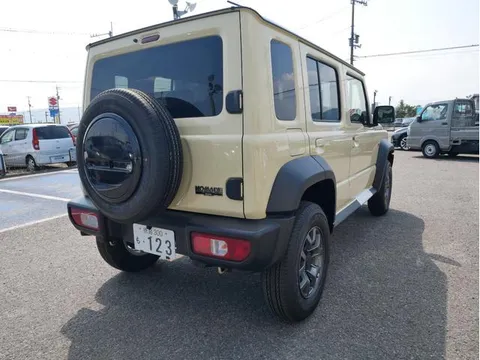 Suzuki Jimny Nomade
