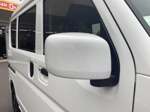 Nissan Clipper Van