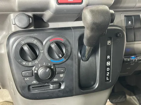 Nissan Clipper