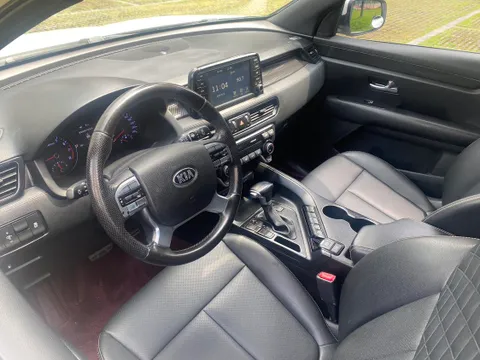 Kia KX7