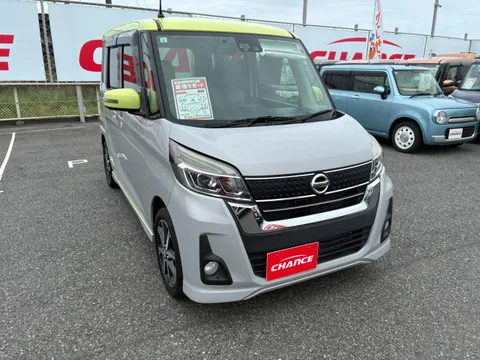 Nissan Dayz Roox