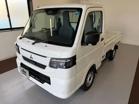Mitsubishi Minicab Truck