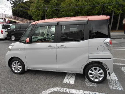 Nissan Dayz Roox